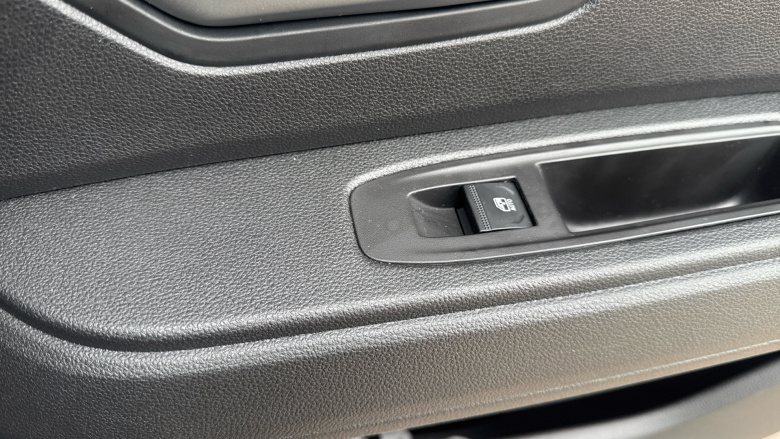 Dacia Bigster 1.8 Hybrid 155 Journey 5dr Auto Hybrid Estate